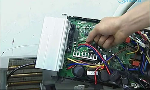 南郊美的空调电话是多少